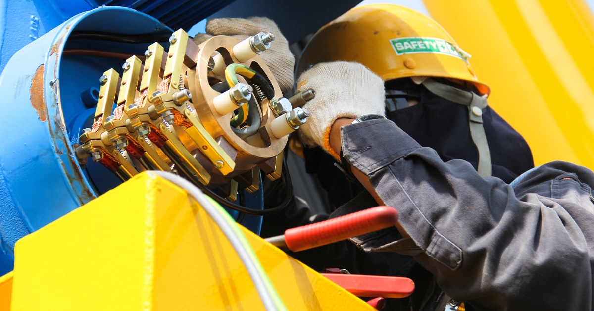 construction machinery and installation of crane after equipment breakdown