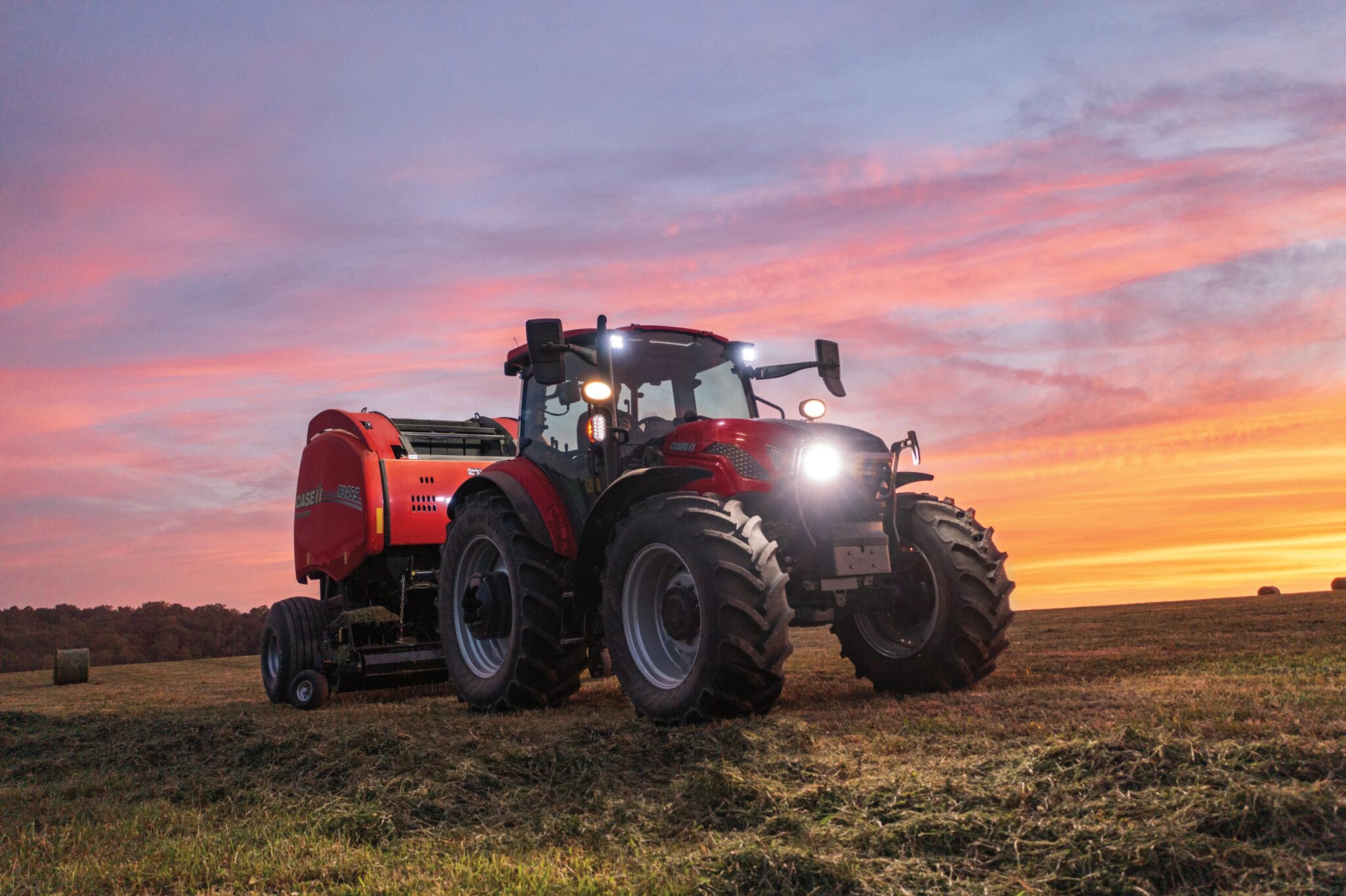 Farmall_Utilty_120C_RB465_D702_01-25-scaled-1