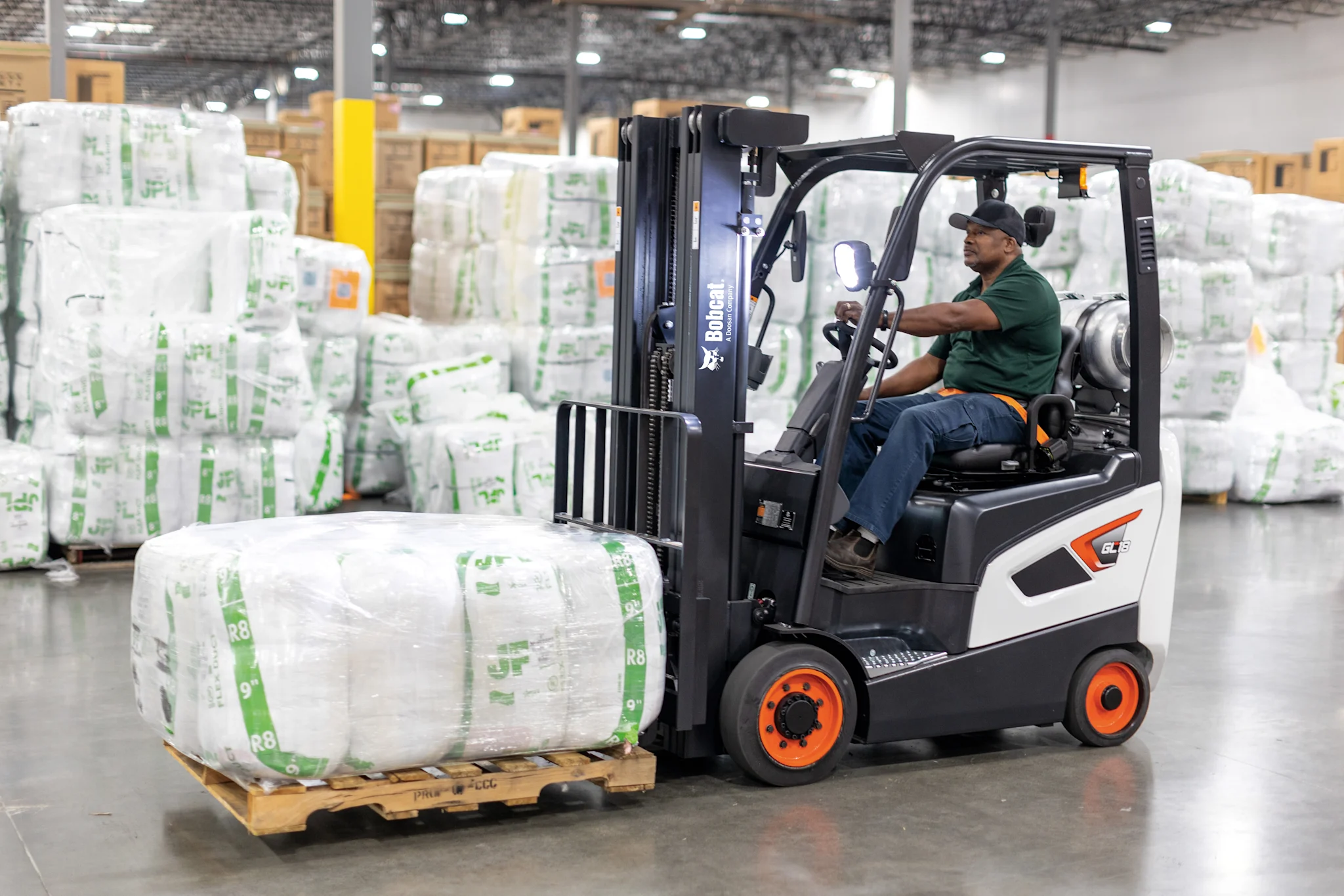 bobcat-gc18s-9-forklift-4t8a0036-020524